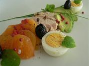 Une photo de oeuf de caille