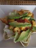 Canastitas de pollo. (Tostada salad)