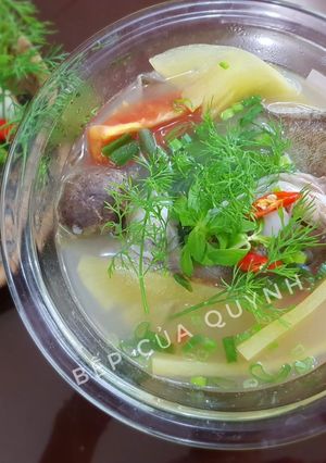 Hình của món Cá mú nấu chua.