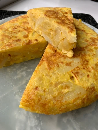 Simple Way Make Recipe Tortilla de Patatas (Spanish Omelet with Potatoes) that is Delicious, Addictive}