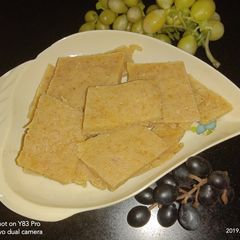 A picture of Khoya barfi.