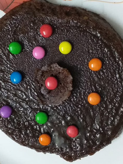 चॉकलेट केक (chocolate cake recipe in Hindi) रेसिपी मुख्य फोटो