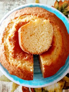 Una foto de Torta de naranja 🍊 fácil