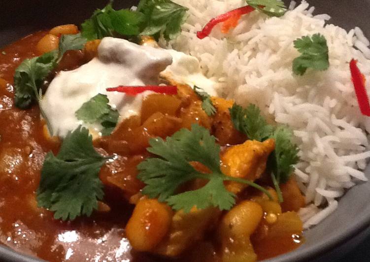 Simple Way to Make Speedy Yellow chicken curry