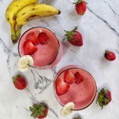 A picture of Strawberry and Banana Smoothie.