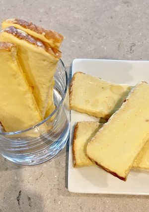 A picture of Crispy Butter Bread #EasyBaking.