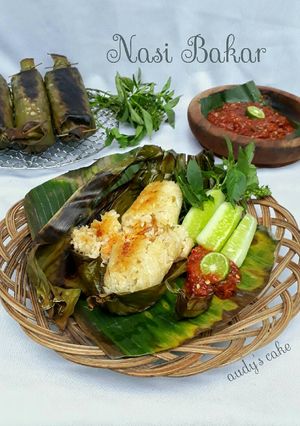 Foto resep Nasi Bakar ayam suwir pedas