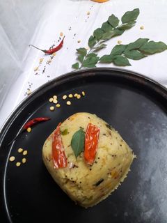 वेजिटेबल उपमा (Vegetable upma recipe in hindi) रेसिपी मुख्य फोटो