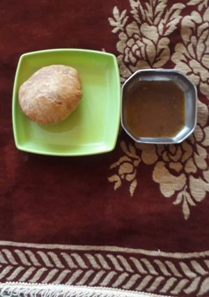 खस्ता कचौड़ी (Khasta kachori recipe in hindi) रेसिपी मुख्य फोटो