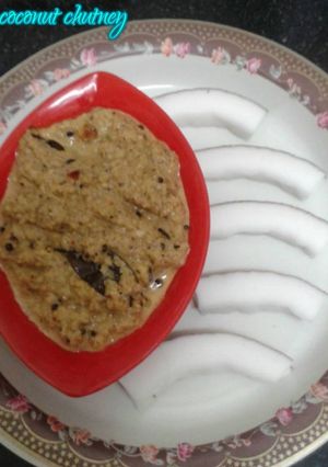 A picture of Fresh coconut chutney.