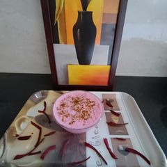 A picture of Beetroot raita.