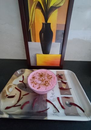 A picture of Beetroot raita.
