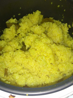 Foto resep Nasi kuning magicom