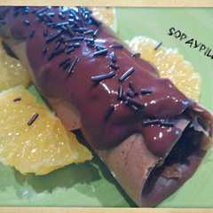 Una foto de Crêpe de chocolate con chocolate