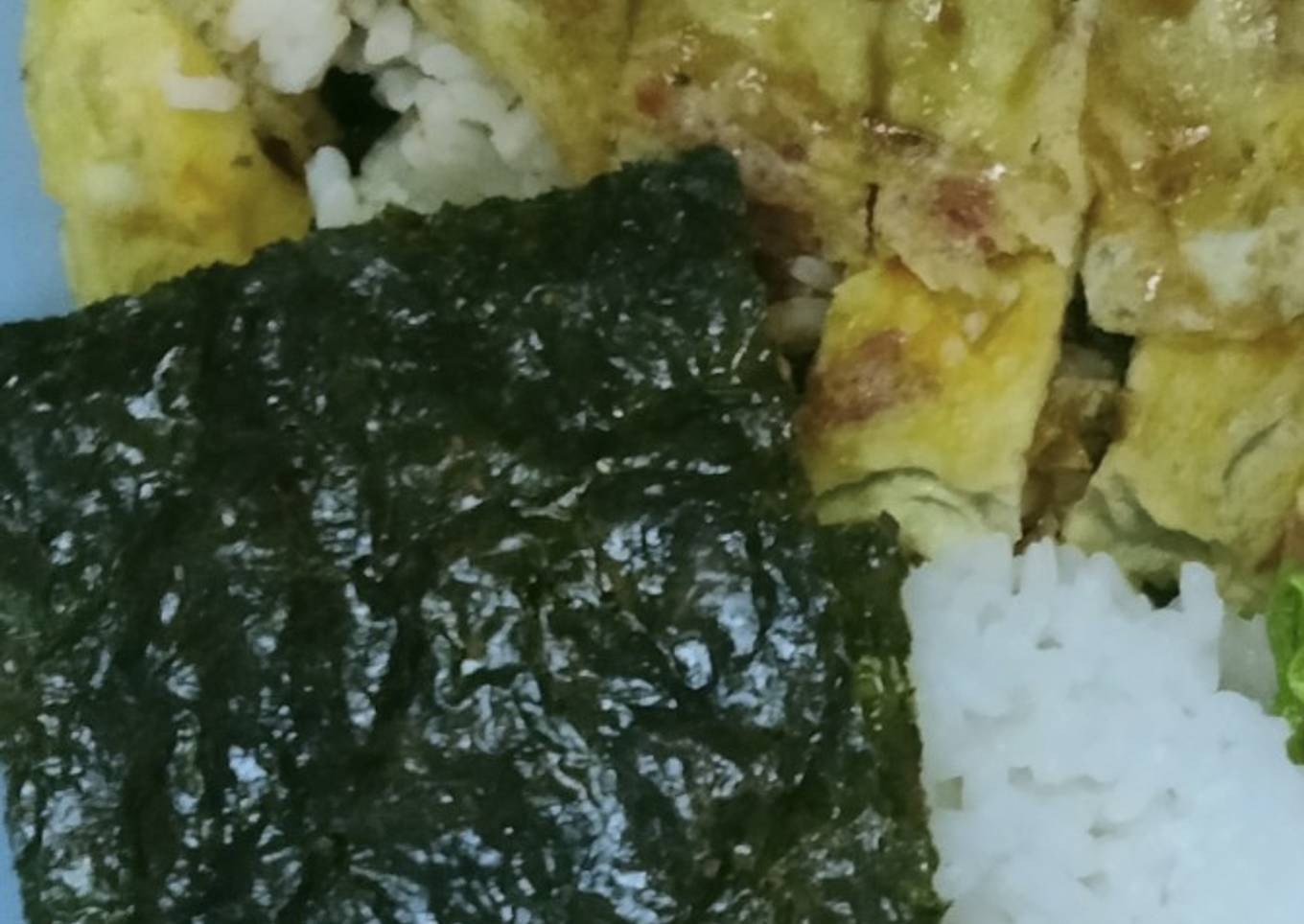 Telur dadar gulung