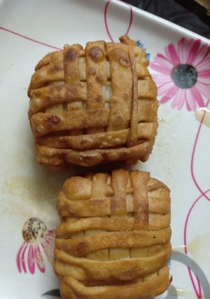 A picture of Cheese mat samosa.