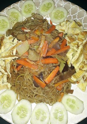Foto resep Japchae (bihun goreng)