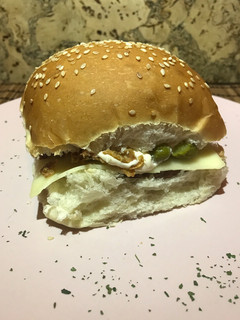 Foto principal de Hamburguesa de pepinillos 🍔