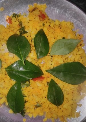 पोहा (Poha recipe in hindi) रेसिपी मुख्य फोटो
