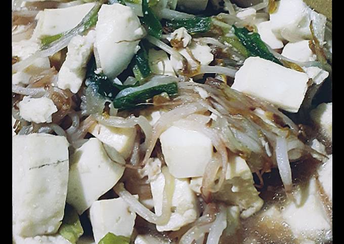 Ini dia! Bagaimana cara membuat Tumis putih telur + tauge yang spesial