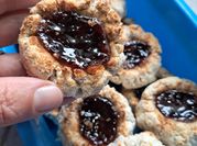 Una foto de galletas con harina de coco