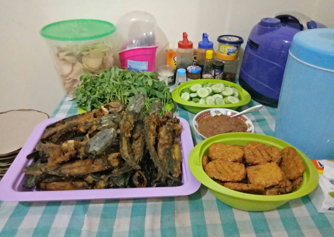 Pecel Lele Mewah (Megi Wahyu)