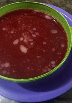 चुकन्दर और गाजर का सूप (Chukadar aur gajar ka soup recipe in Hindi) रेसिपी मुख्य फोटो