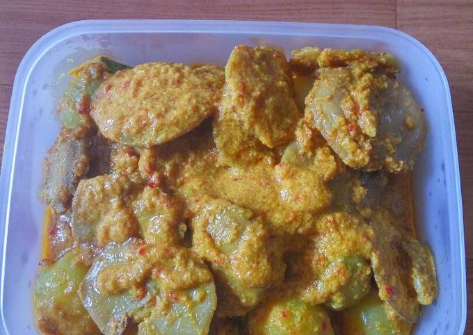 Rendang jengkol dan kentang