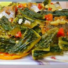 A picture of Bittergourd With Dry Fish.