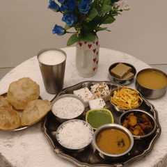 Gujarati thali 😋❤️ રેસીપી મુખ્ય ફોટો