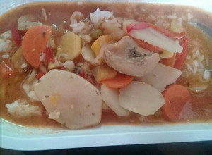 Una foto de 🍜estofado de pollo🍜