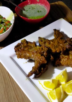 A picture of Air fryer lamb chops.