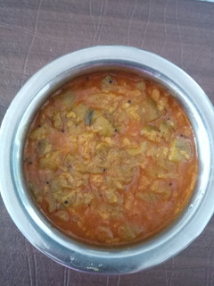 ગલકા નું શાક (Galka Shak Recipe In Gujarati) રેસીપી મુખ્ય ફોટો