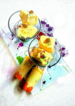 A picture of Mango kulfi.
