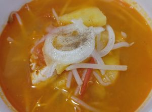 Hình của món Thịt gà nấu canh chua.