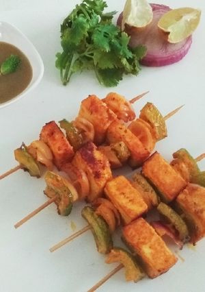 A picture of Achari Paneer Tikka on Tawa.