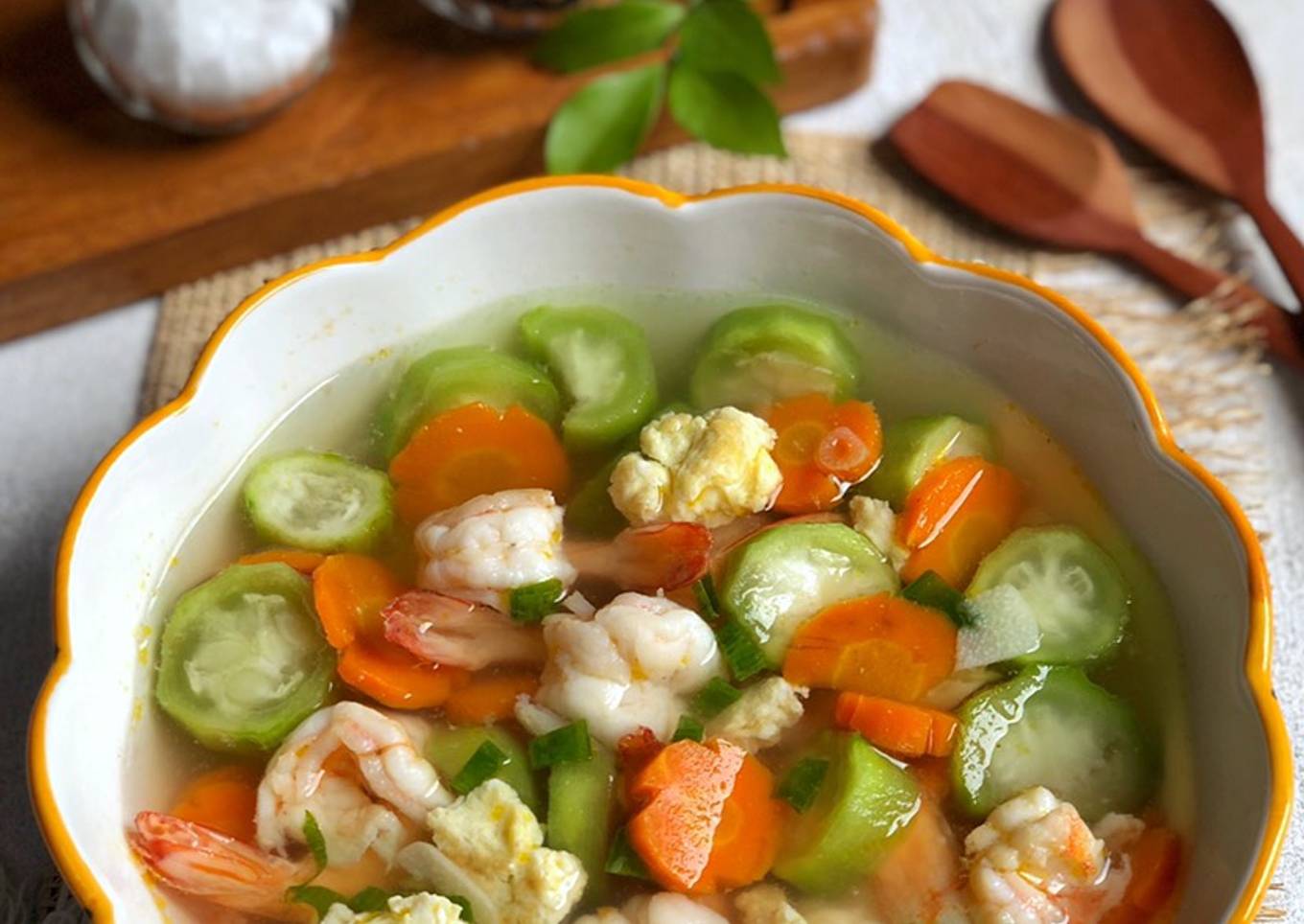 Sup Oyong Udang Telur
