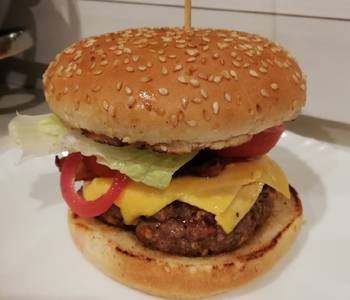 Fast Cooking Methods Smoky bacon cheeseburger Very Delicious