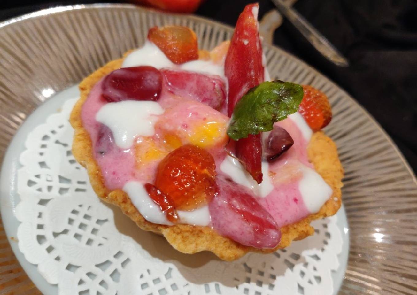 Berry yogurt Tart