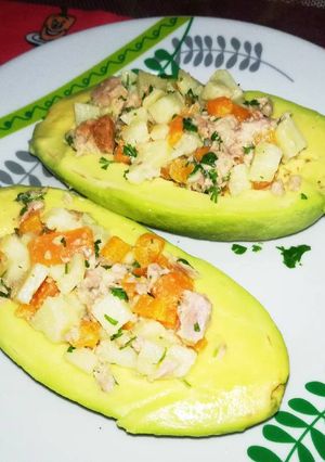 Una foto de Aguacate relleno