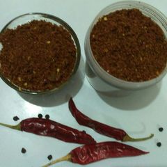 A picture of Misal masala powder.