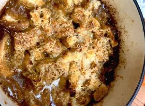 Foto de Sopa de Cebola: Receita de sopa gratinada