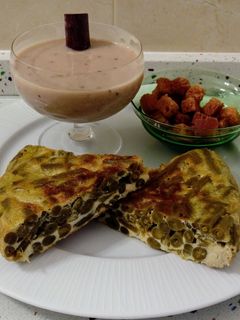 Una foto de Tortilla de judías verdes con agar agar y leche de almendra con gachas dulces