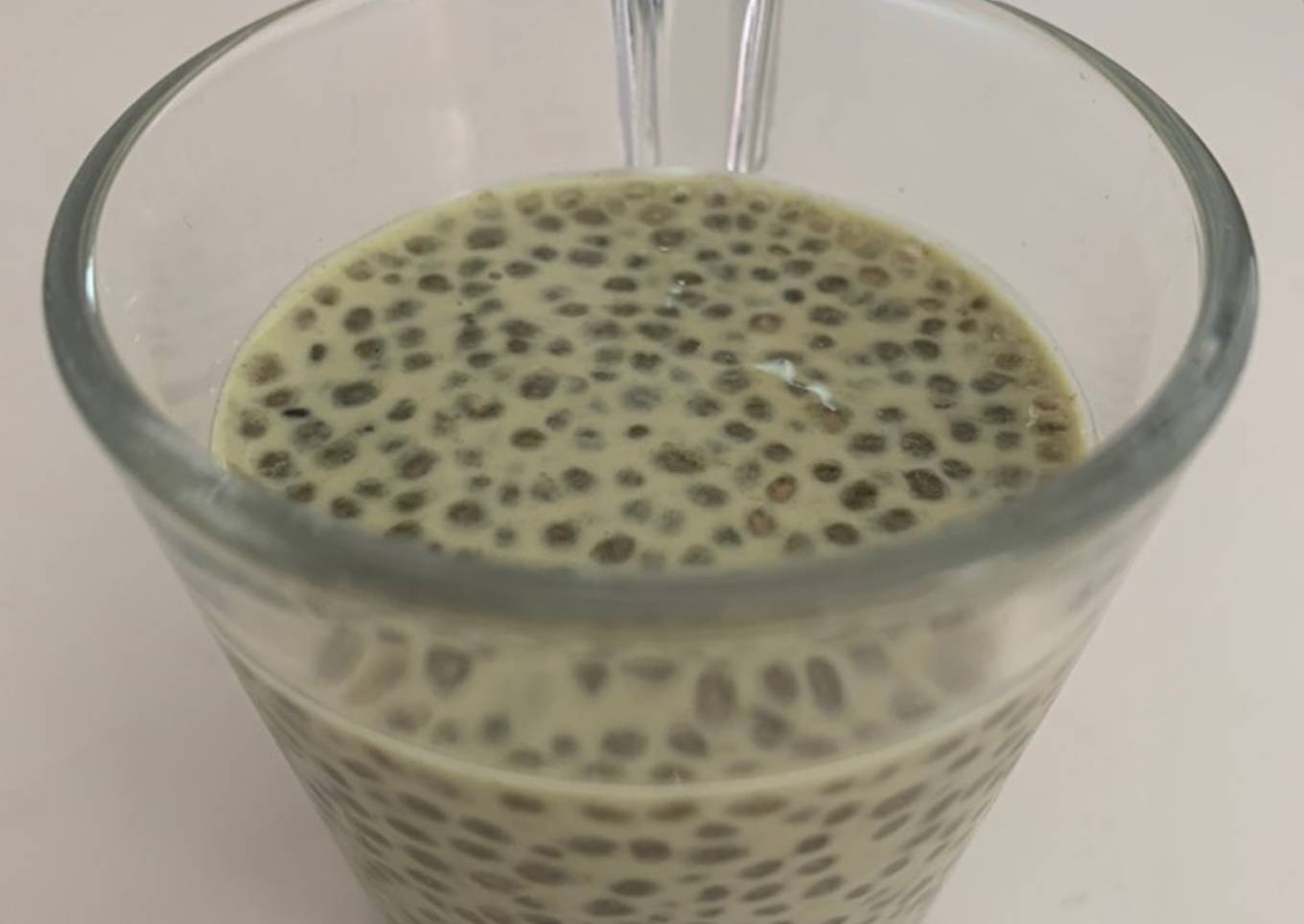 Pudding saludable de chía y té matcha