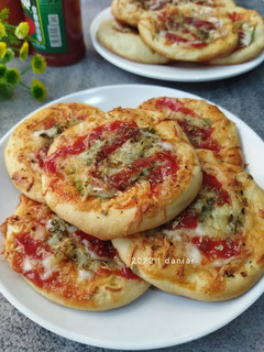 Foto resep Pizza Mini Topping Bayam