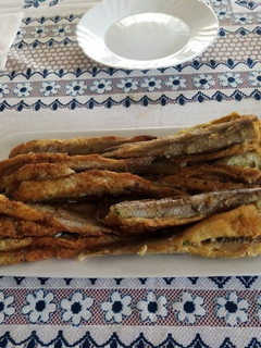 Una foto de Bacaladillas especiadas con curry hechas en sartén