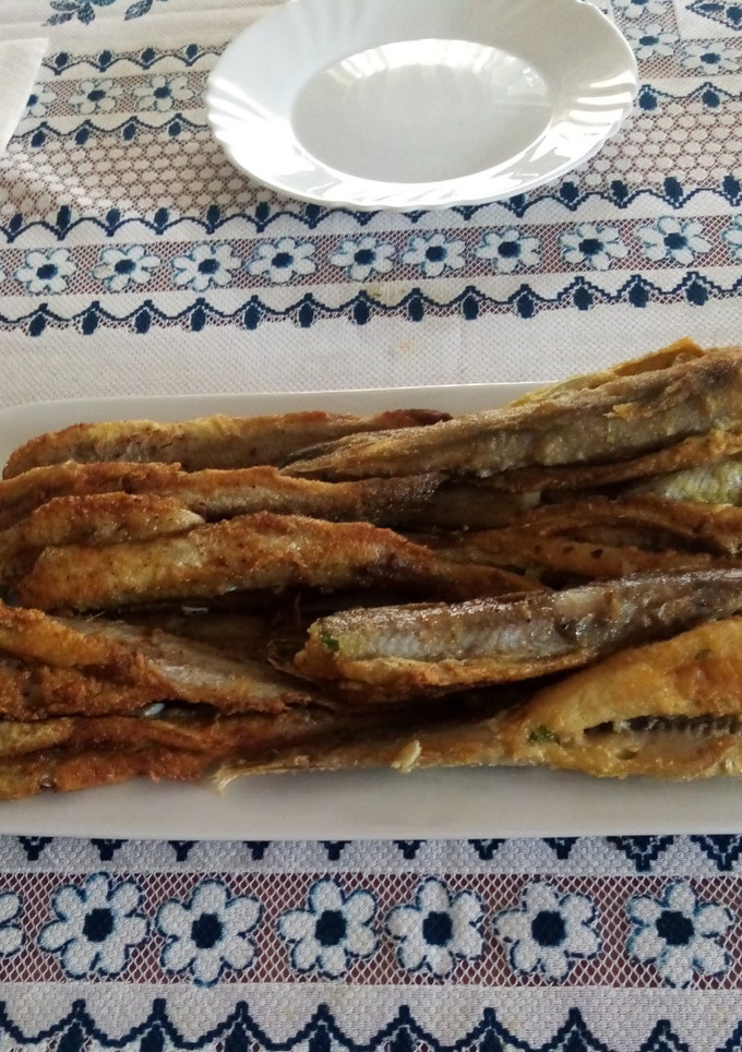 Una foto de Bacaladillas especiadas con curry hechas en sartén