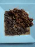Revoltijo ranchero de chicharrón de cerdo y pollo desmenuzado a los tres chiles con pulque. México