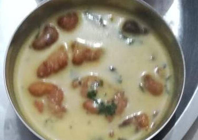 Step-by-Step Guide to Make Quick Pkode wali kadhi