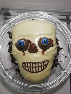 Una foto de Tarta Calavera tenebrosa!!! 🦇🎃🎃🎃👻